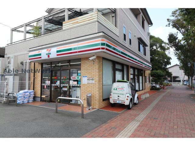 セブンイレブン西唐津2丁目店(コンビニ)まで735m シャルマン唐津