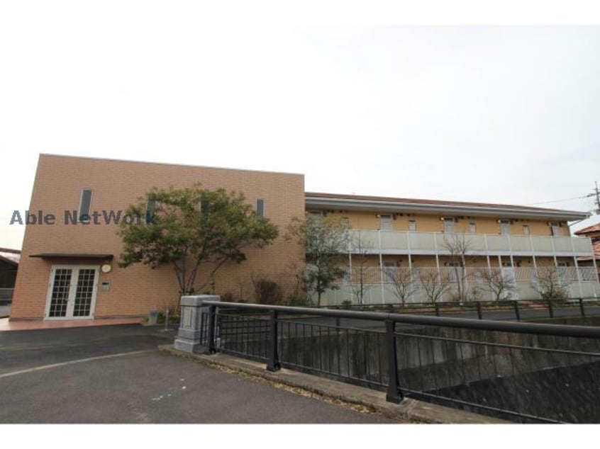  アンプルールクラージュ　パンセ