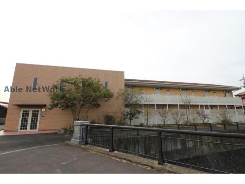  アンプルールクラージュ　パンセ