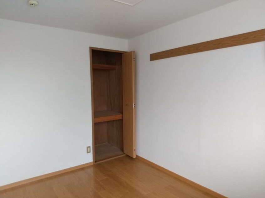 同仕様 和歌山線/下兵庫駅 徒歩1分 1階 築29年