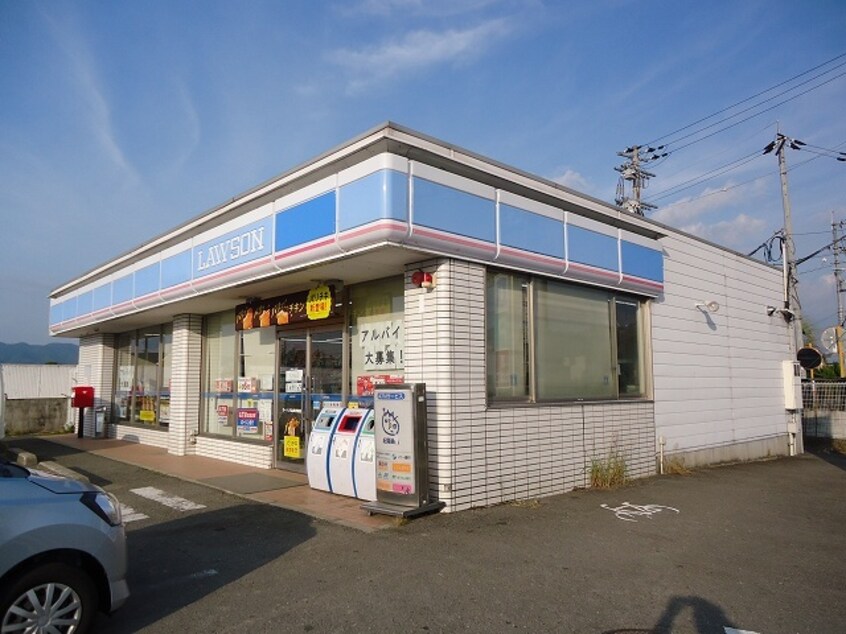 ローソン 桃山町市場店様(コンビニ)まで2413m シャローム