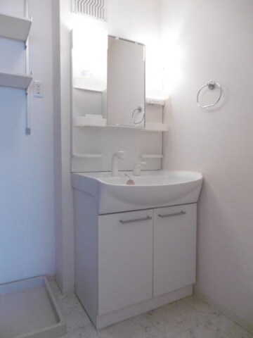  サンセール岩出