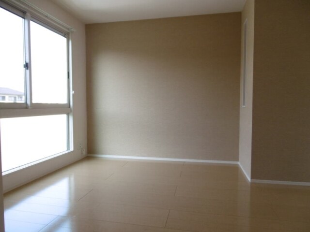  サンセール岩出