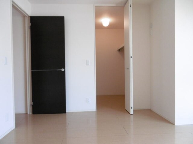  サンセール岩出