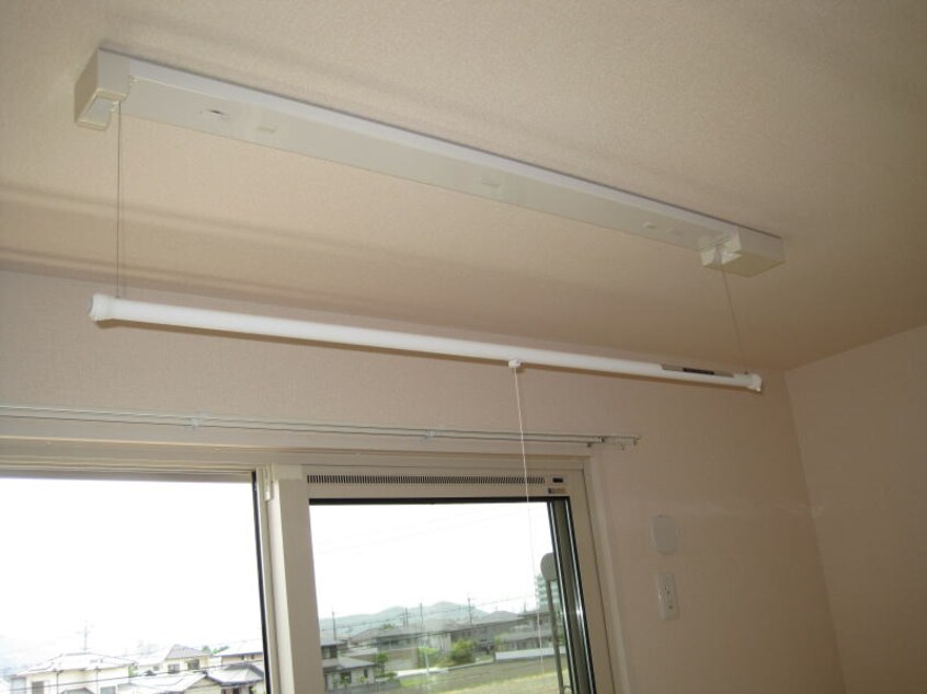  サンセール岩出