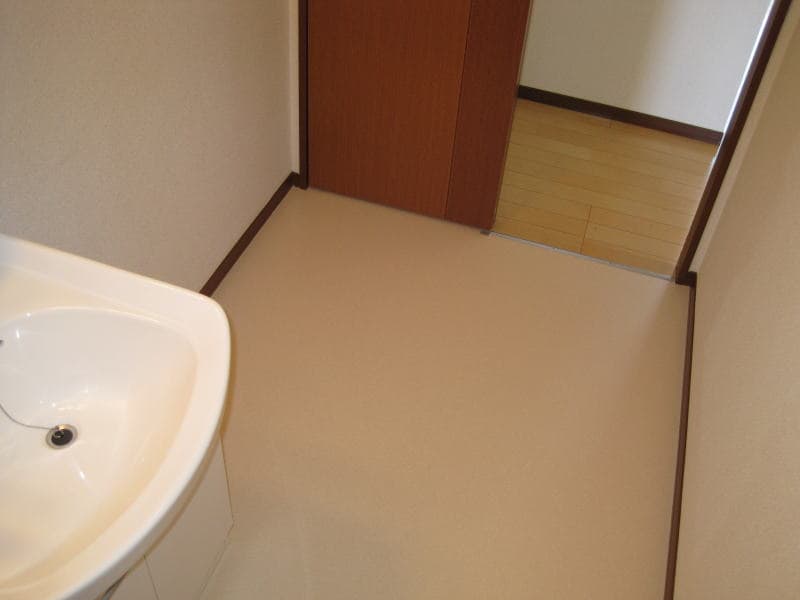  シャーメゾン幸輝