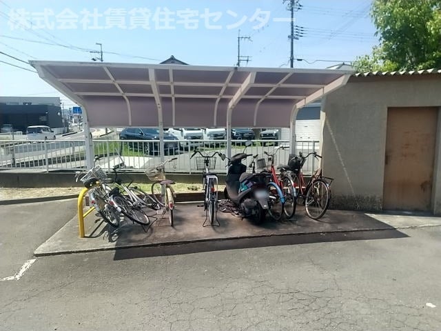  フレグランス巴