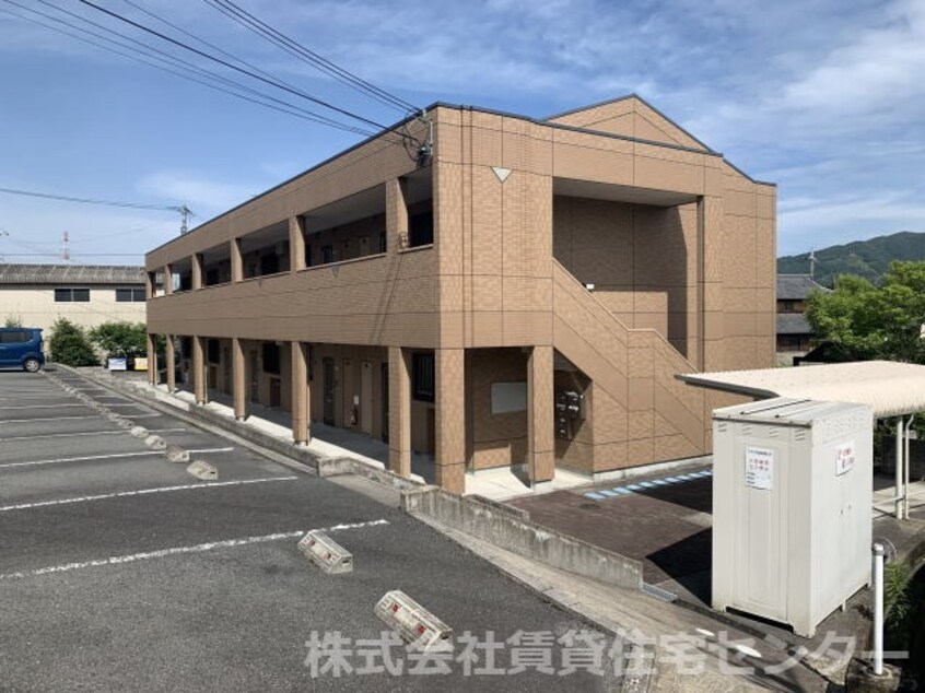  和歌山線/紀伊山田駅 徒歩7分 2階 築18年