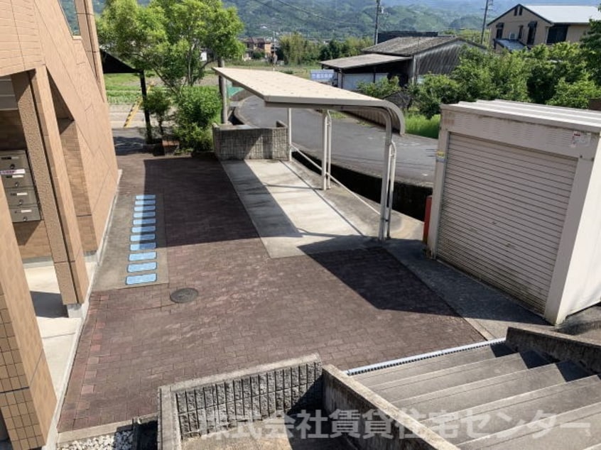  和歌山線/紀伊山田駅 徒歩7分 2階 築18年