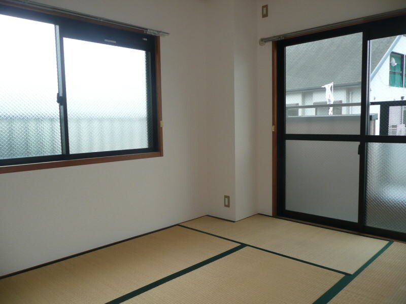  ヴィレッジヤマモト