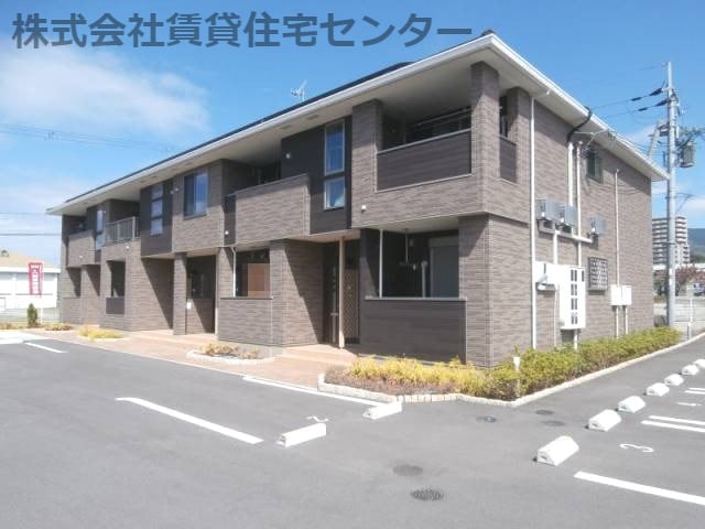  和歌山線/紀伊山田駅 徒歩12分 2階 築9年