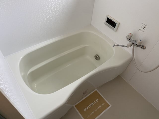  サンセール岩出