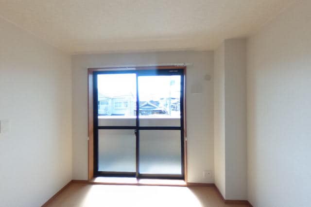  和歌山線/紀伊山田駅 徒歩3分 2階 築14年