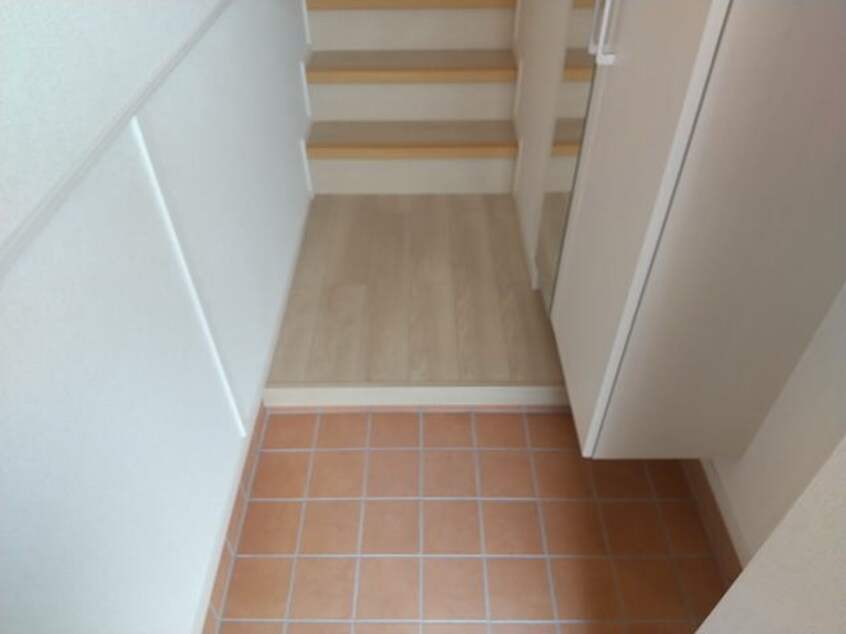 同仕様 和歌山線/笠田駅 徒歩2分 2階 築3年