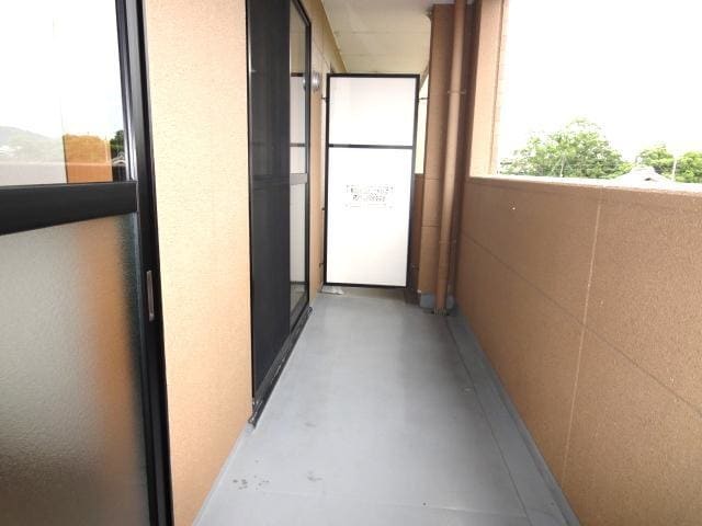  和歌山線/紀伊山田駅 徒歩7分 2階 築17年