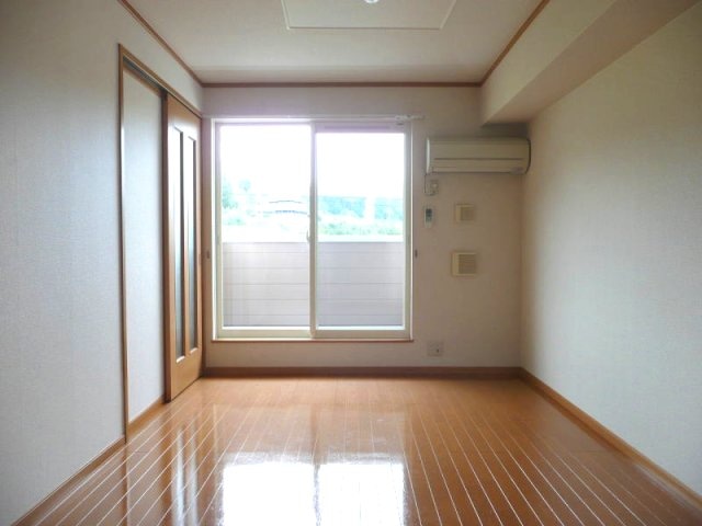  ラフレシール　ライツ