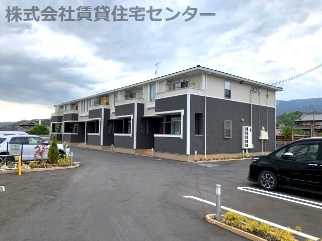  和歌山線/紀伊山田駅 徒歩16分 1階 築6年