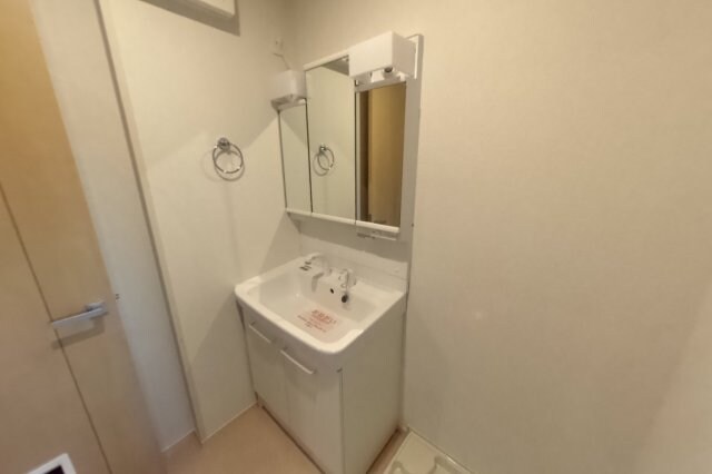  和歌山線/紀伊山田駅 徒歩16分 1階 築6年