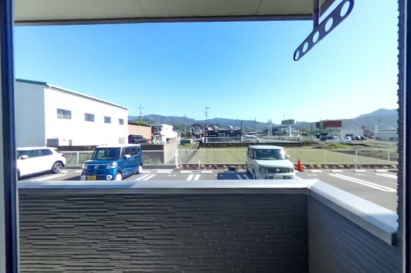  和歌山線/紀伊山田駅 徒歩16分 1階 築6年