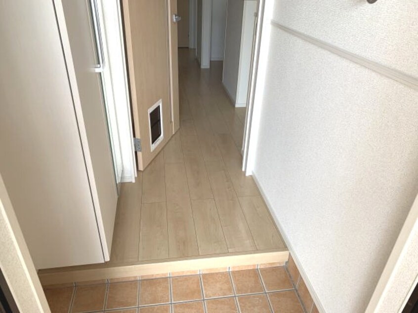 同仕様 和歌山線/紀伊山田駅 徒歩16分 1階 築6年