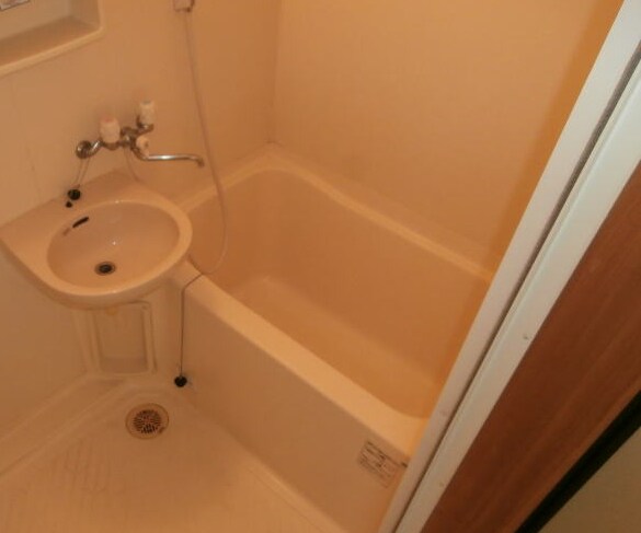  キャロットハウス