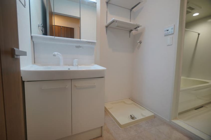 同仕様 和歌山線/下兵庫駅 徒歩6分 2階 築2年