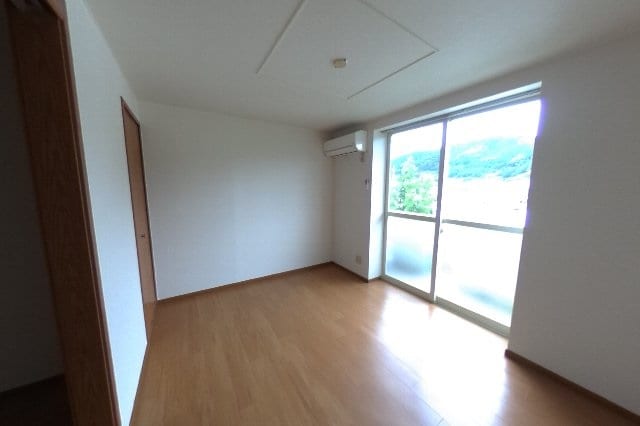 同仕様 和歌山線/下兵庫駅 徒歩1分 2階 築29年