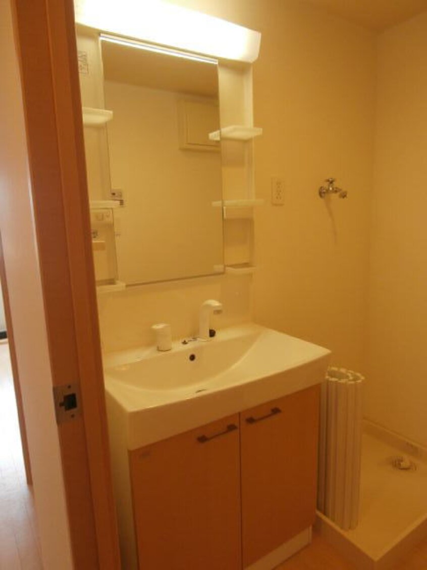 同仕様 和歌山線/打田駅 徒歩10分 2階 築14年