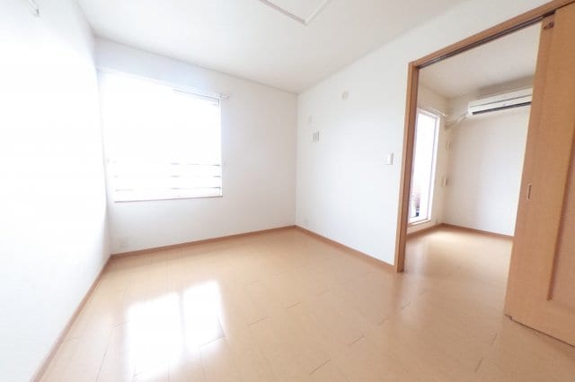  阪和線・羽衣線/紀伊駅 バス15分山村下車:停歩5分 2階 築17年
