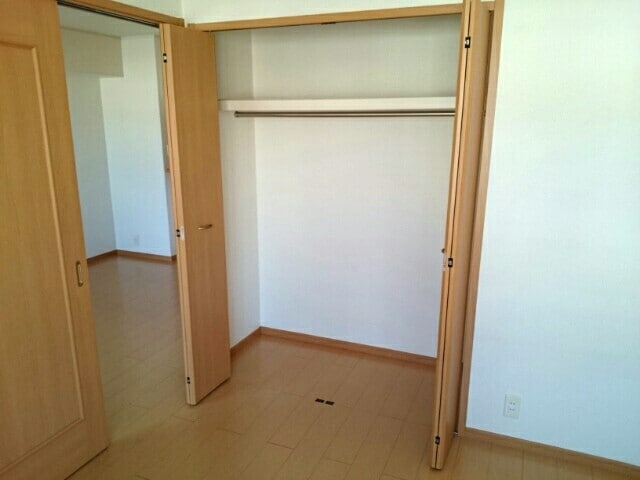  阪和線・羽衣線/紀伊駅 バス15分山村下車:停歩5分 2階 築17年