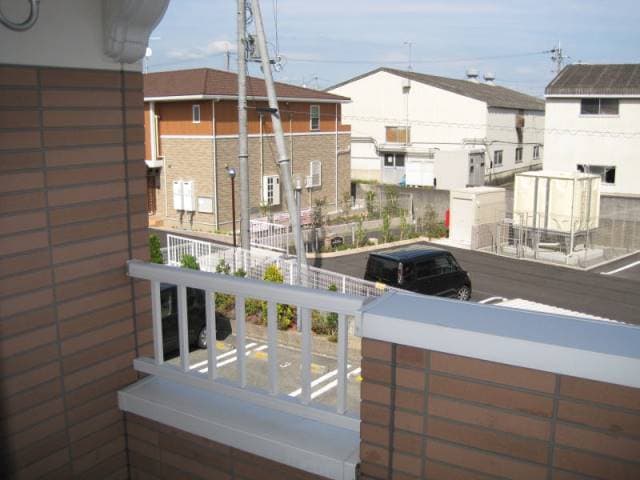  阪和線・羽衣線/紀伊駅 バス15分山村下車:停歩5分 2階 築17年