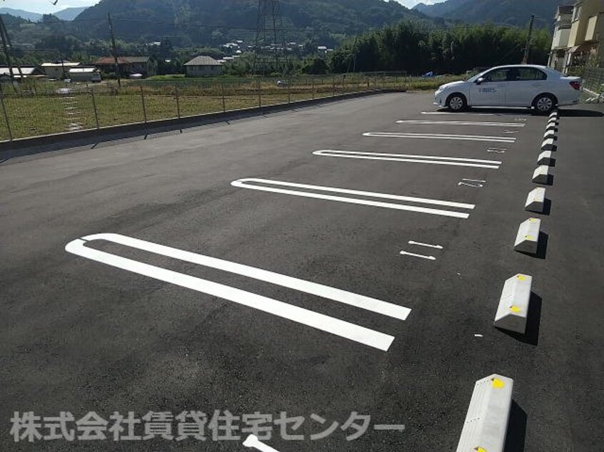  和歌山線/下兵庫駅 徒歩7分 2階 築4年