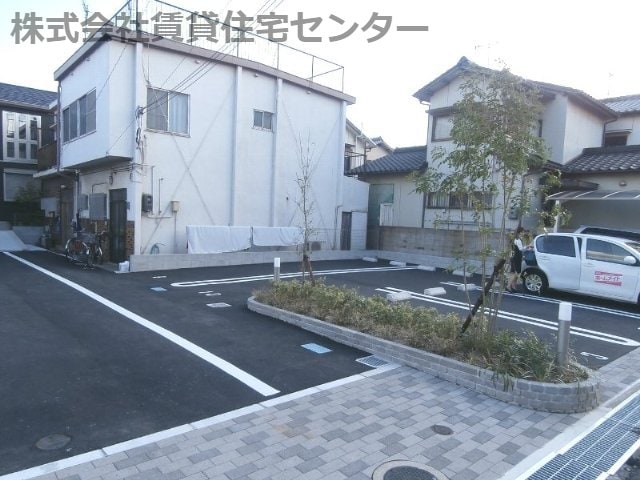  南海本線/和歌山市駅 バス13分築港五丁目下車:停歩2分 1階 築7年