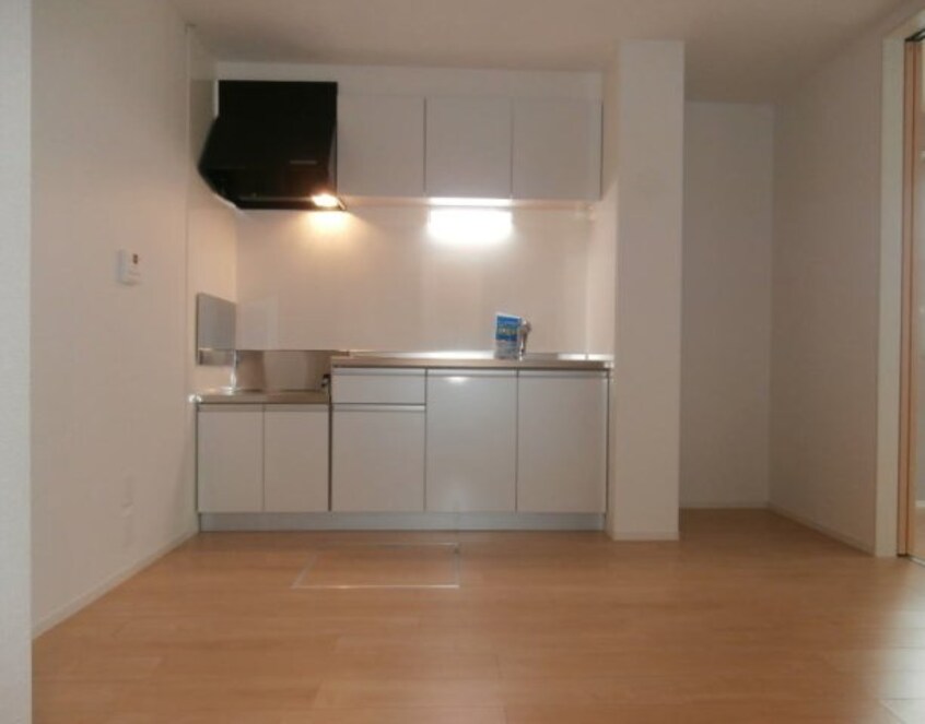 同仕様 和歌山線/下兵庫駅 徒歩11分 1階 築8年