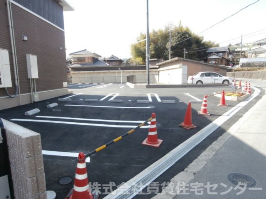  和歌山線/下兵庫駅 徒歩11分 1階 築8年