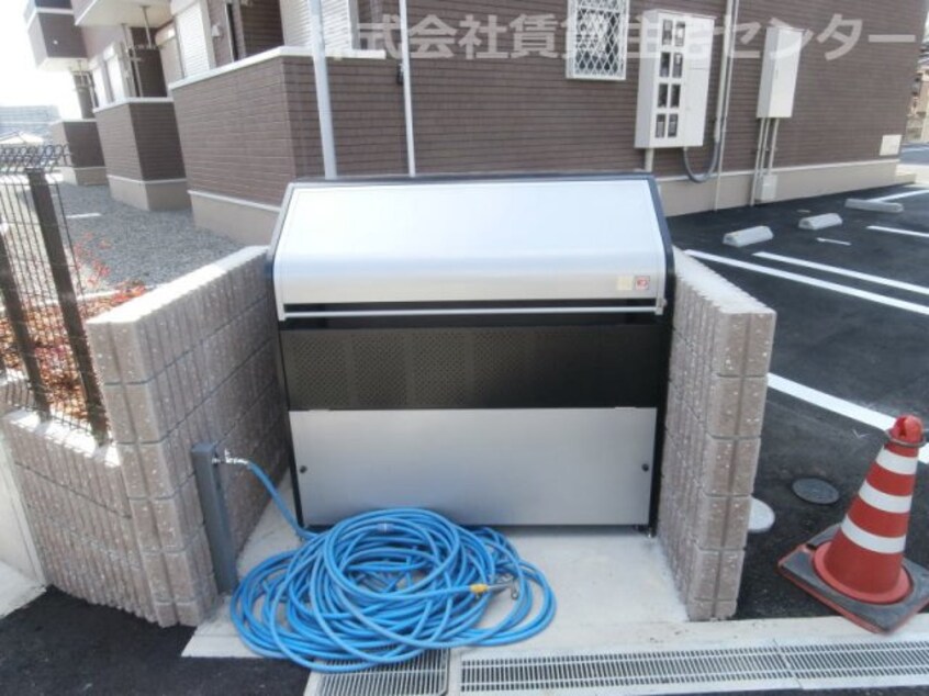  和歌山線/下兵庫駅 徒歩11分 1階 築8年