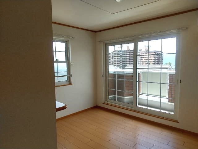  南海高野線/林間田園都市駅 徒歩9分 2階 築19年