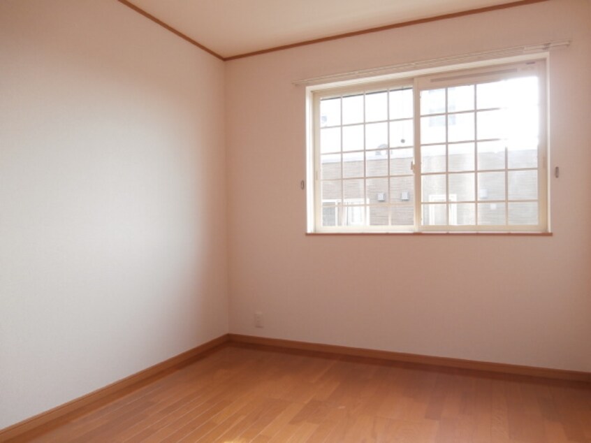  ウエスト・ヴィオラ・カーサⅡ