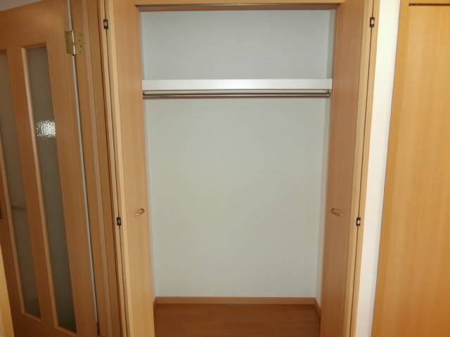  ウエスト・ヴィオラ・カーサⅡ