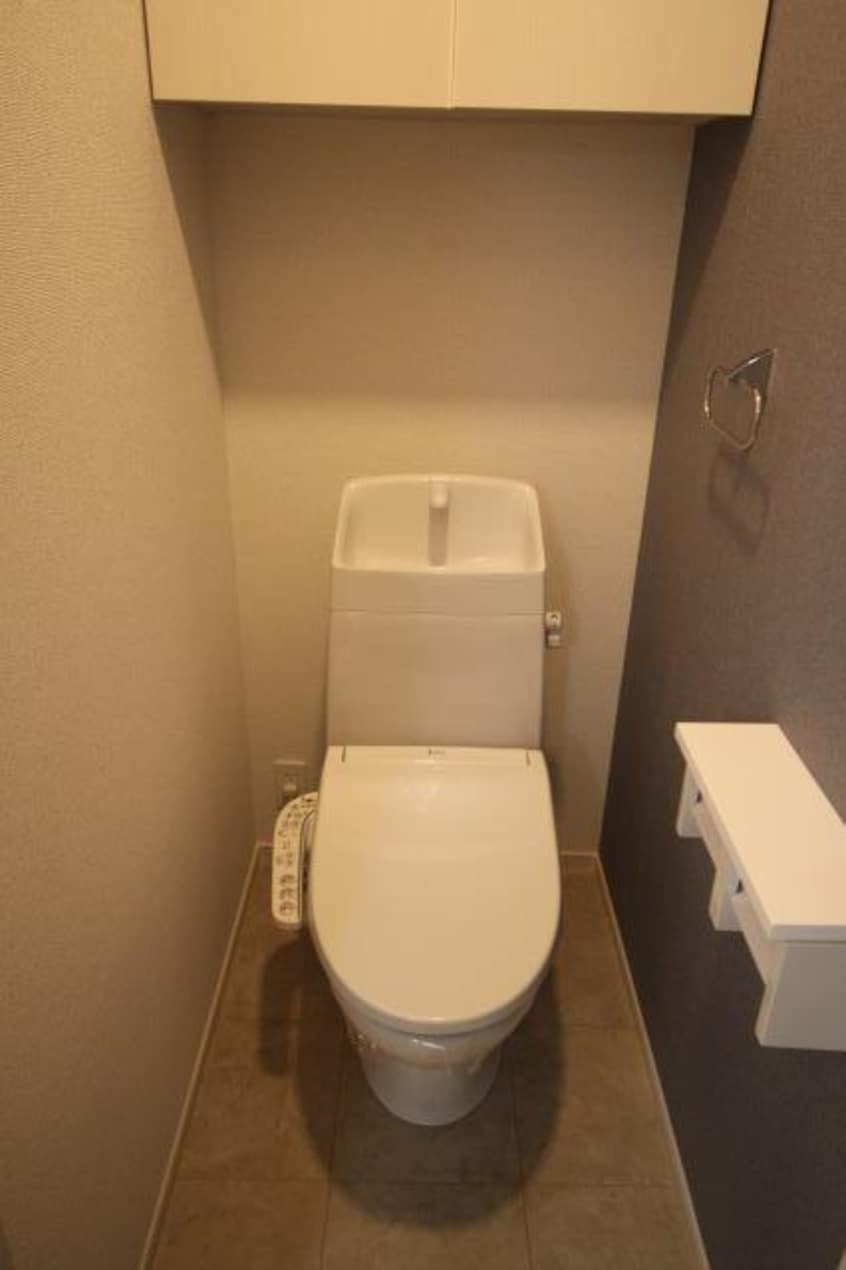 同仕様 和歌山線/岩出駅 バス15分さぎのせ公園下車:停歩6分 1階 建築中