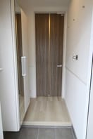  和歌山線/岩出駅 バス15分さぎのせ公園下車:停歩6分 1階 建築中