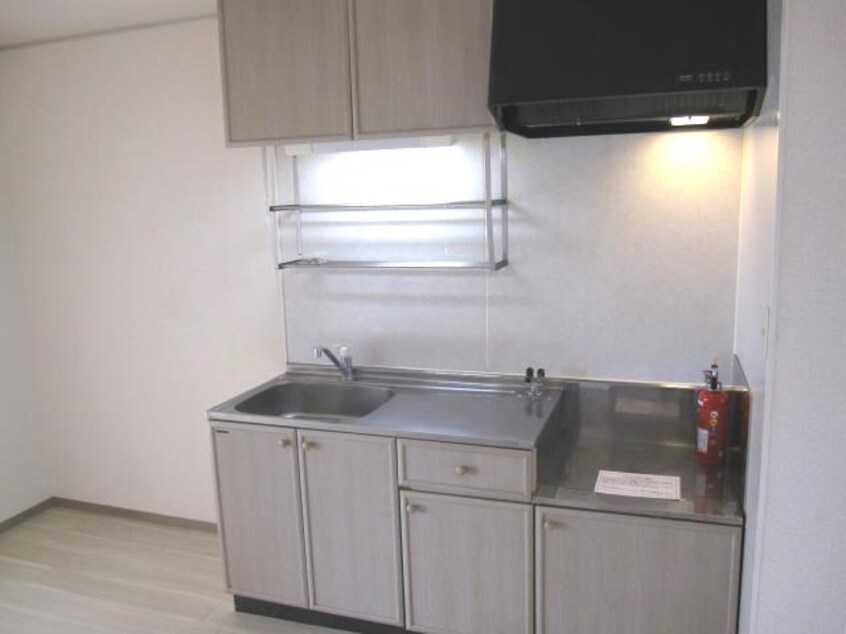 同仕様 グリーンフル岩中