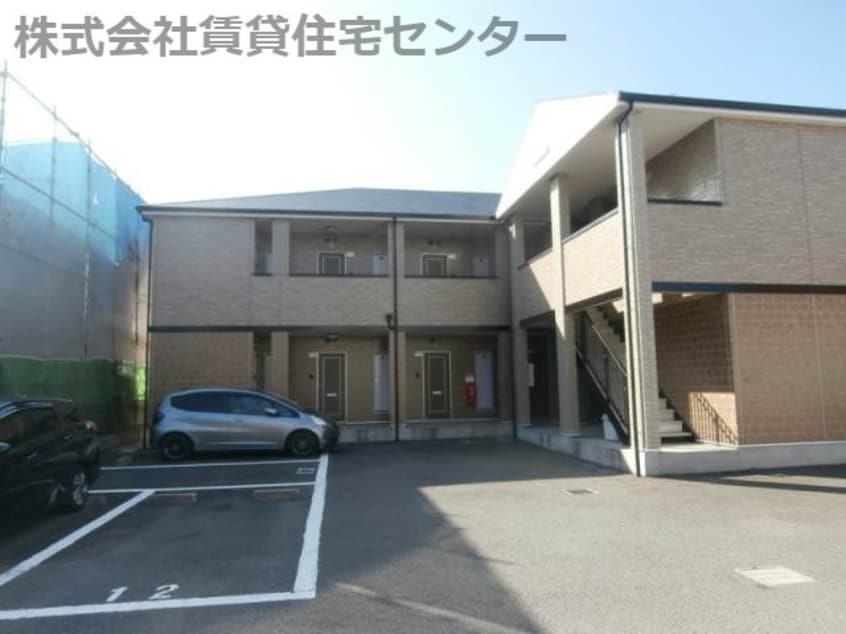  フジパレス手平