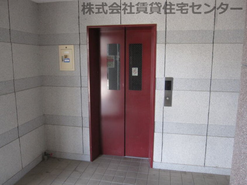  コモドアロッジオ