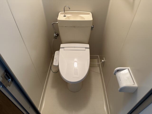 同仕様 コモドアロッジオ