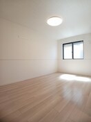  阪和線・羽衣線/紀伊駅 バス9分山村（和歌山県）下車:停歩6分 1階 築1年