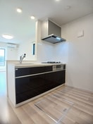  阪和線・羽衣線/紀伊駅 バス9分山村（和歌山県）下車:停歩6分 1階 築1年