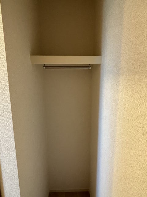  阪和線・羽衣線/紀伊駅 バス9分山村（和歌山県）下車:停歩6分 1階 築1年