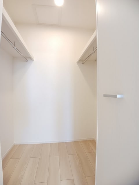  和歌山線/岩出駅 徒歩31分 2階 1年未満