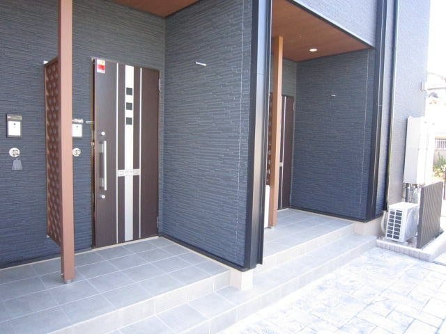  和歌山線/岩出駅 徒歩31分 2階 1年未満